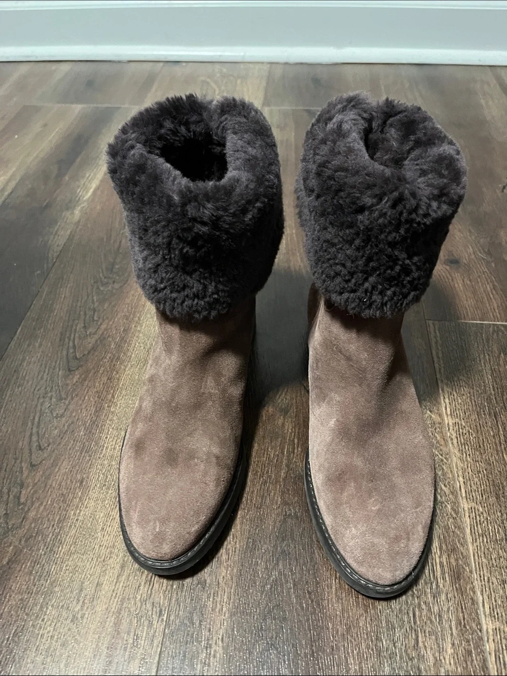 Salvatore Ferragamo Women’s snow  Brown Suede Faux-Fur Cuff Ankle Boots